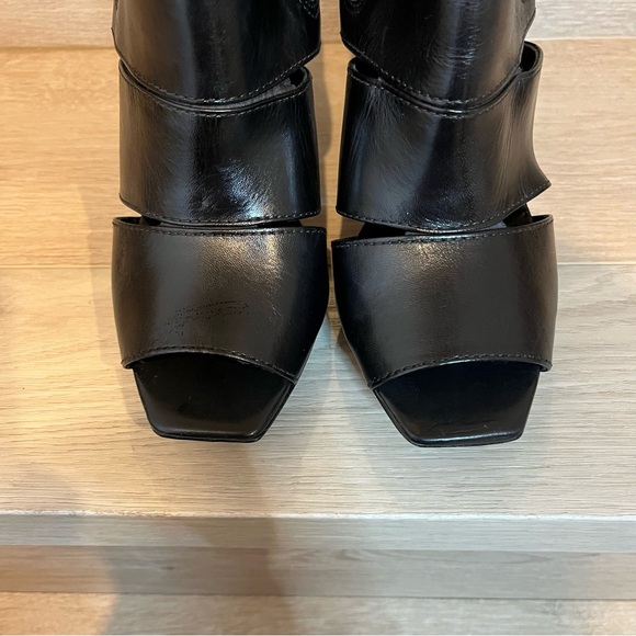 BCBG MAXAZRIA Strappy Black Ankle Bootie Heels - Size 7/37 - Picture 6 of 16